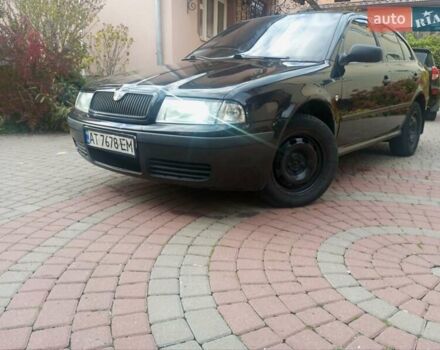 Черный Шкода Октавия, объемом двигателя 1.6 л и пробегом 194 тыс. км за 4800 $, фото 3 на Automoto.ua