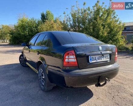 Черный Шкода Октавия, объемом двигателя 1.9 л и пробегом 280 тыс. км за 5200 $, фото 2 на Automoto.ua