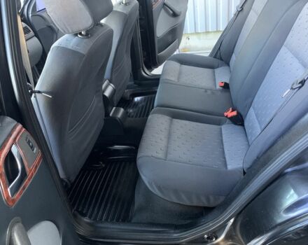 Черный Шкода Октавия, объемом двигателя 1.6 л и пробегом 358 тыс. км за 4300 $, фото 11 на Automoto.ua