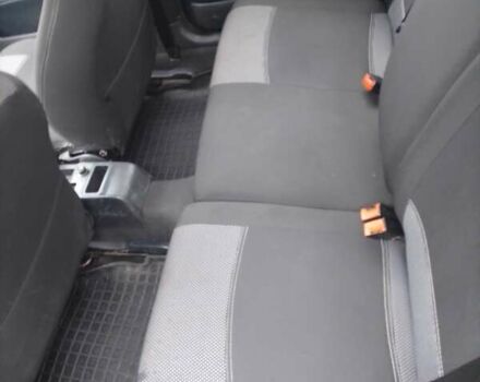 Черный Шкода Октавия, объемом двигателя 1.6 л и пробегом 180 тыс. км за 5250 $, фото 12 на Automoto.ua