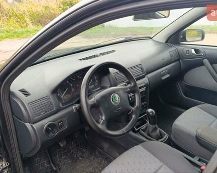 Шкода Октавия 2005 в Кагарлыке на Automoto.ua Черный Шкода Октавия, объемом двигателя 1.78 л и пробегом 260 тыс. км за 4300 $, фото 2 на Automoto.ua