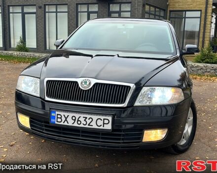 Черный Шкода Октавия, объемом двигателя 1.6 л и пробегом 256 тыс. км за 5800 $, фото 2 на Automoto.ua