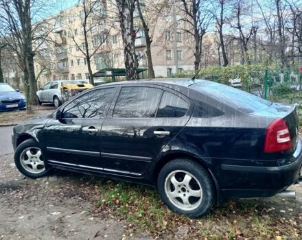 Черный Шкода Октавия, объемом двигателя 1.6 л и пробегом 215 тыс. км за 5500 $, фото 12 на Automoto.ua