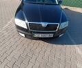 Черный Шкода Октавия, объемом двигателя 2 л и пробегом 248 тыс. км за 5700 $, фото 1 на Automoto.ua