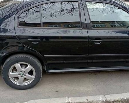 Черный Шкода Октавия, объемом двигателя 1.78 л и пробегом 299 тыс. км за 4200 $, фото 1 на Automoto.ua