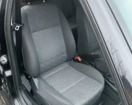 Черный Шкода Октавия, объемом двигателя 1.6 л и пробегом 272 тыс. км за 3650 $, фото 18 на Automoto.ua