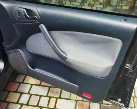 Черный Шкода Октавия, объемом двигателя 1.6 л и пробегом 365 тыс. км за 5500 $, фото 55 на Automoto.ua