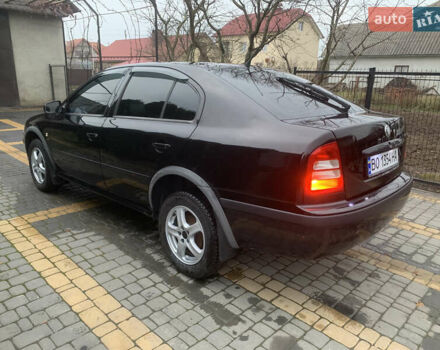 Черный Шкода Октавия, объемом двигателя 1.6 л и пробегом 272 тыс. км за 3650 $, фото 11 на Automoto.ua