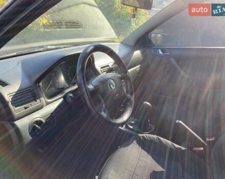 Черный Шкода Октавия, объемом двигателя 1.9 л и пробегом 280 тыс. км за 5200 $, фото 12 на Automoto.ua