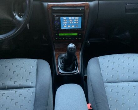 Черный Шкода Октавия, объемом двигателя 1.6 л и пробегом 358 тыс. км за 4300 $, фото 16 на Automoto.ua