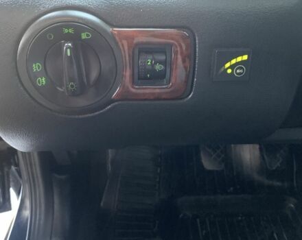 Черный Шкода Октавия, объемом двигателя 1.6 л и пробегом 358 тыс. км за 4300 $, фото 21 на Automoto.ua