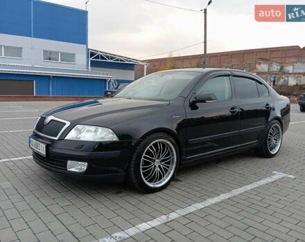 Шкода Октавия 2005 в Ромнах на Automoto.ua Черный Шкода Октавия, объемом двигателя 1.98 л и пробегом 177 тыс. км за 6250 $, фото 2 на Automoto.ua
