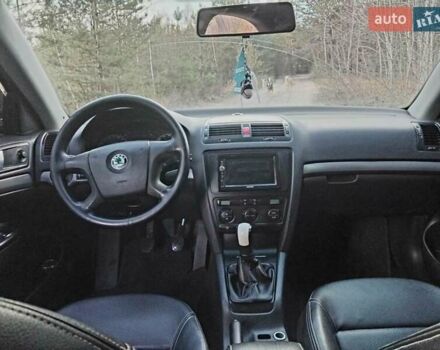 Чорний Шкода Октавія, об'ємом двигуна 1.6 л та пробігом 227 тис. км за 5200 $, фото 13 на Automoto.ua