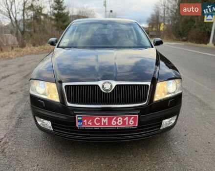 Черный Шкода Октавия, объемом двигателя 1.6 л и пробегом 210 тыс. км за 5450 $, фото 58 на Automoto.ua