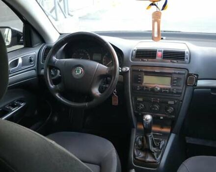 Черный Шкода Октавия, объемом двигателя 1.6 л и пробегом 235 тыс. км за 6000 $, фото 11 на Automoto.ua