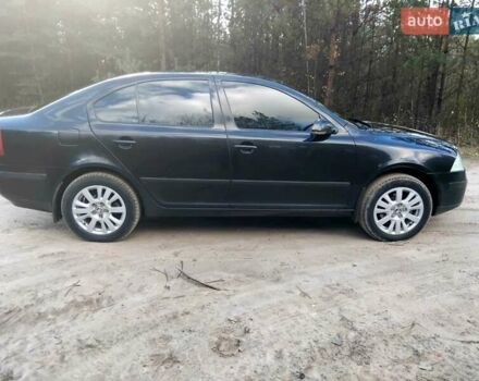 Чорний Шкода Октавія, об'ємом двигуна 1.6 л та пробігом 227 тис. км за 5200 $, фото 1 на Automoto.ua
