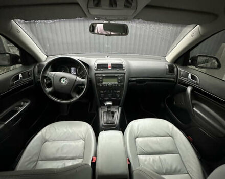 Чорний Шкода Октавія, об'ємом двигуна 1.98 л та пробігом 198 тис. км за 6500 $, фото 53 на Automoto.ua
