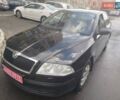Черный Шкода Октавия, объемом двигателя 1.6 л и пробегом 235 тыс. км за 5500 $, фото 1 на Automoto.ua