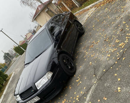 Черный Шкода Октавия, объемом двигателя 1.78 л и пробегом 320 тыс. км за 5500 $, фото 2 на Automoto.ua