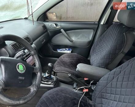 Чорний Шкода Октавія, об'ємом двигуна 1.6 л та пробігом 210 тис. км за 5300 $, фото 6 на Automoto.ua