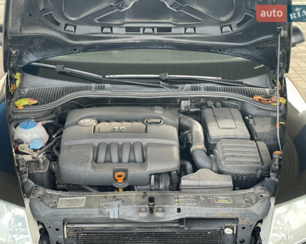 Шкода Октавия 2006 в Корсунь-Шевченковском на Automoto.ua Черный Шкода Октавия, объемом двигателя 1.6 л и пробегом 214 тыс. км за 6500 $, фото 19 на Automoto.ua