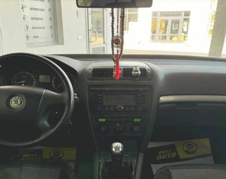 Черный Шкода Октавия, объемом двигателя 2 л и пробегом 311 тыс. км за 6000 $, фото 13 на Automoto.ua