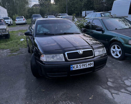 Черный Шкода Октавия, объемом двигателя 1.6 л и пробегом 250 тыс. км за 5200 $, фото 2 на Automoto.ua