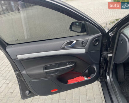 Шкода Октавия 2006 в Киеве на Automoto.ua Черный Шкода Октавия, объемом двигателя 1.6 л и пробегом 200 тыс. км за 6300 $, фото 9 на Automoto.ua