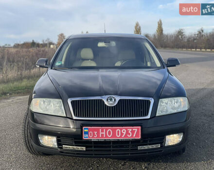 Шкода Октавия 2006 в Корсунь-Шевченковском на Automoto.ua Черный Шкода Октавия, объемом двигателя 1.6 л и пробегом 214 тыс. км за 6500 $, фото 3 на Automoto.ua
