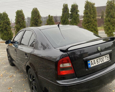 Черный Шкода Октавия, объемом двигателя 1.78 л и пробегом 320 тыс. км за 5500 $, фото 3 на Automoto.ua