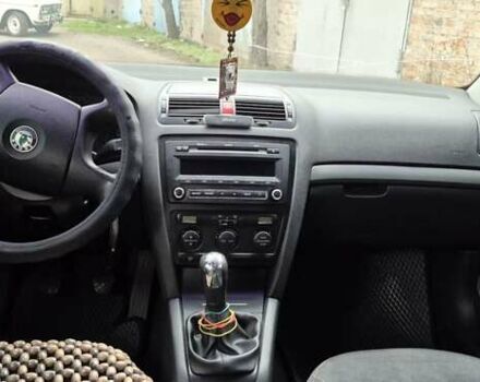 Чорний Шкода Октавія, об'ємом двигуна 1.98 л та пробігом 230 тис. км за 4200 $, фото 2 на Automoto.ua