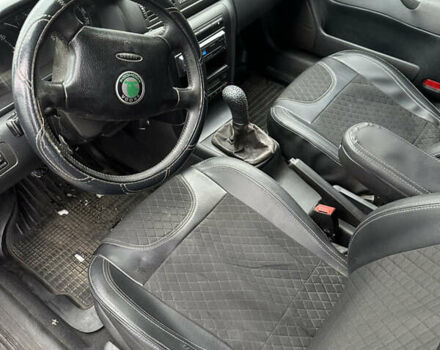 Черный Шкода Октавия, объемом двигателя 1.9 л и пробегом 302 тыс. км за 5950 $, фото 13 на Automoto.ua