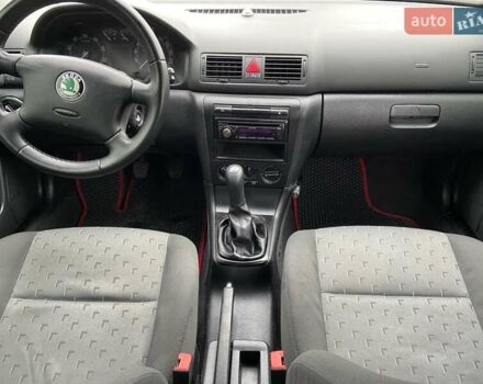 Черный Шкода Октавия, объемом двигателя 1.6 л и пробегом 292 тыс. км за 5250 $, фото 15 на Automoto.ua