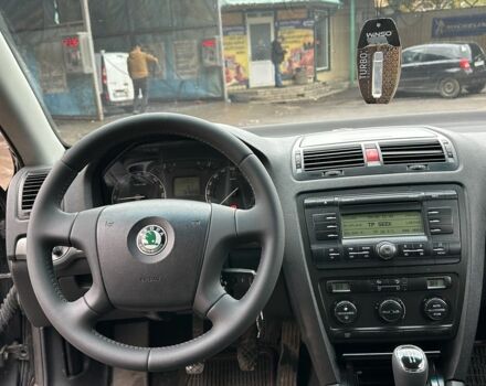 Чорний Шкода Октавія, об'ємом двигуна 1.9 л та пробігом 250 тис. км за 2600 $, фото 4 на Automoto.ua