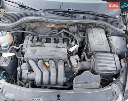 Черный Шкода Октавия, объемом двигателя 2 л и пробегом 280 тыс. км за 2500 $, фото 7 на Automoto.ua