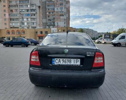 Черный Шкода Октавия, объемом двигателя 1.6 л и пробегом 285 тыс. км за 5300 $, фото 4 на Automoto.ua