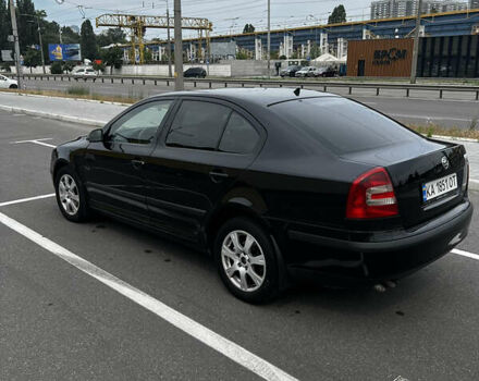 Черный Шкода Октавия, объемом двигателя 2 л и пробегом 355 тыс. км за 6700 $, фото 5 на Automoto.ua