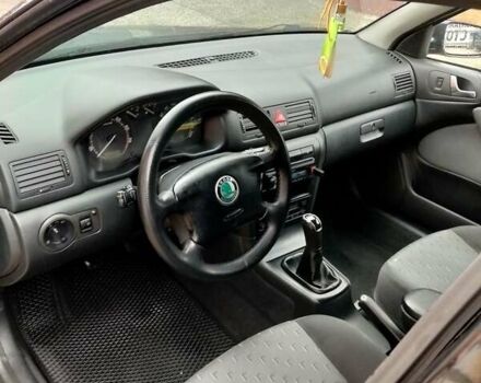 Черный Шкода Октавия, объемом двигателя 1.78 л и пробегом 310 тыс. км за 4999 $, фото 5 на Automoto.ua