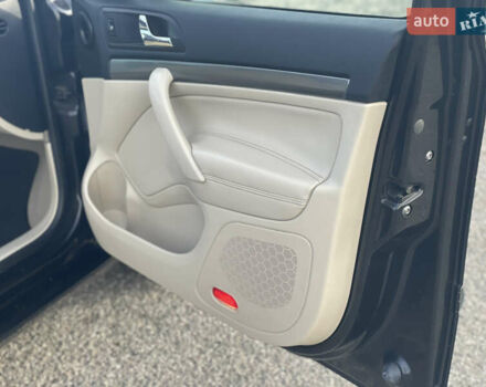 Шкода Октавия 2006 в Корсунь-Шевченковском на Automoto.ua Черный Шкода Октавия, объемом двигателя 1.6 л и пробегом 214 тыс. км за 6500 $, фото 10 на Automoto.ua