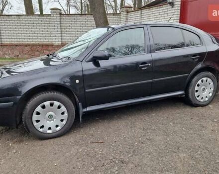 Черный Шкода Октавия, объемом двигателя 1.6 л и пробегом 268 тыс. км за 6500 $, фото 1 на Automoto.ua