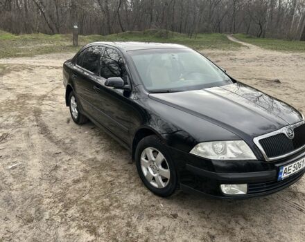 Черный Шкода Октавия, объемом двигателя 1.6 л и пробегом 253 тыс. км за 5800 $, фото 3 на Automoto.ua