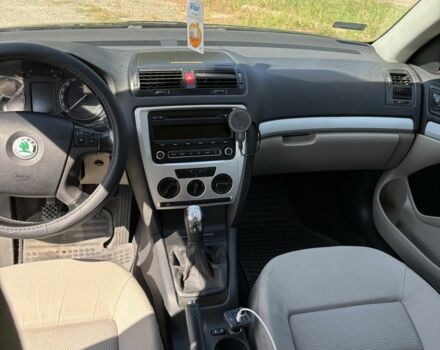 Чорний Шкода Октавія, об'ємом двигуна 1.9 л та пробігом 337 тис. км за 2800 $, фото 8 на Automoto.ua