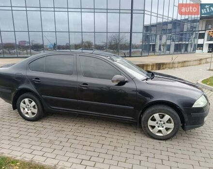 Черный Шкода Октавия, объемом двигателя 2 л и пробегом 240 тыс. км за 3500 $, фото 3 на Automoto.ua