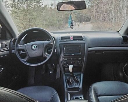 Шкода Октавія 2006 у Ахтырке на Automoto.ua Чорний Шкода Октавія, об'ємом двигуна 1.6 л та пробігом 227 тис. км за 5200 $, фото 13 на Automoto.ua