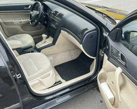 Черный Шкода Октавия, объемом двигателя 2 л и пробегом 355 тыс. км за 6700 $, фото 19 на Automoto.ua