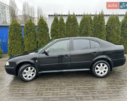 Черный Шкода Октавия, объемом двигателя 1.9 л и пробегом 302 тыс. км за 5950 $, фото 4 на Automoto.ua