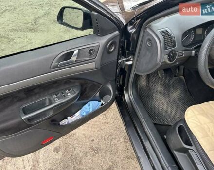Черный Шкода Октавия, объемом двигателя 1.6 л и пробегом 253 тыс. км за 5800 $, фото 18 на Automoto.ua