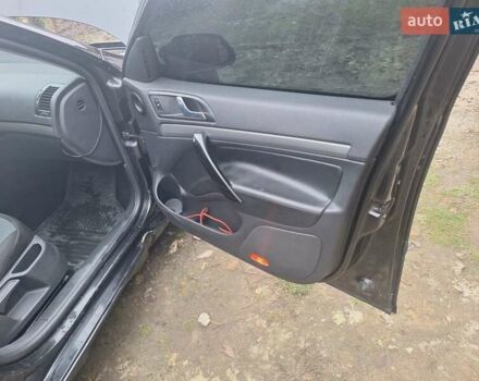 Черный Шкода Октавия, объемом двигателя 1.98 л и пробегом 260 тыс. км за 3600 $, фото 9 на Automoto.ua