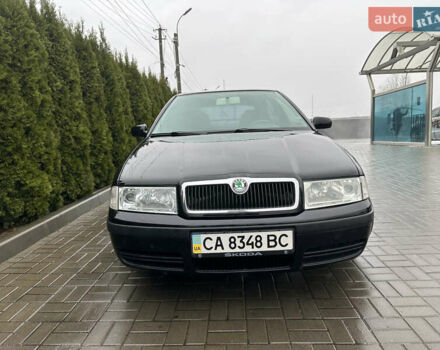 Черный Шкода Октавия, объемом двигателя 1.9 л и пробегом 302 тыс. км за 5950 $, фото 1 на Automoto.ua