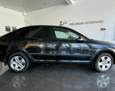Черный Шкода Октавия, объемом двигателя 2 л и пробегом 311 тыс. км за 6000 $, фото 7 на Automoto.ua